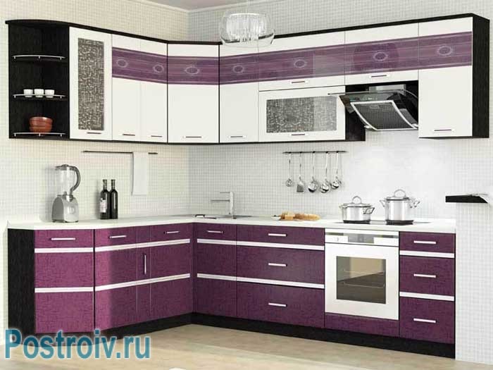 Фиолетовая кухня. Фото