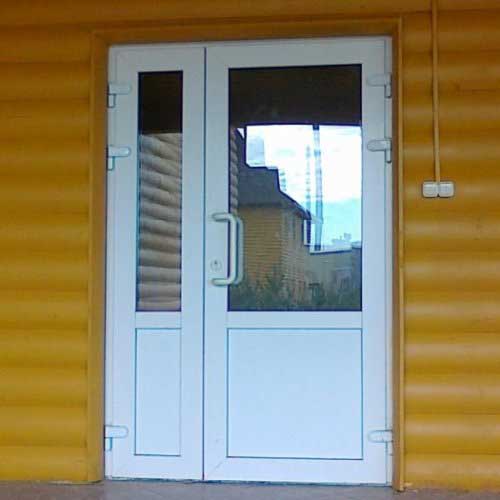 Ремонт пластиковой двери